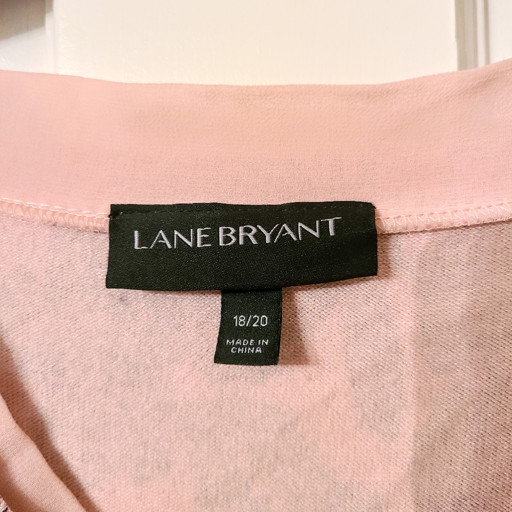 Lane Bryant V-Neck Black Floral Over Blush Pink Long Sleeve Knit Top Size 18/20 - Picture 3 of 7